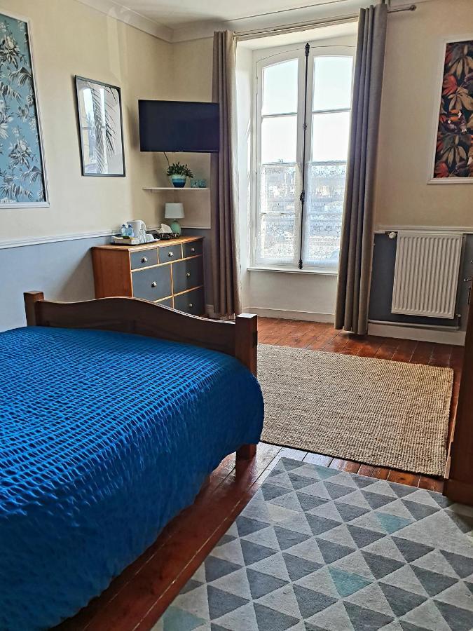 Chambres Dhotes Numero 1 Шатолен Екстер'єр фото